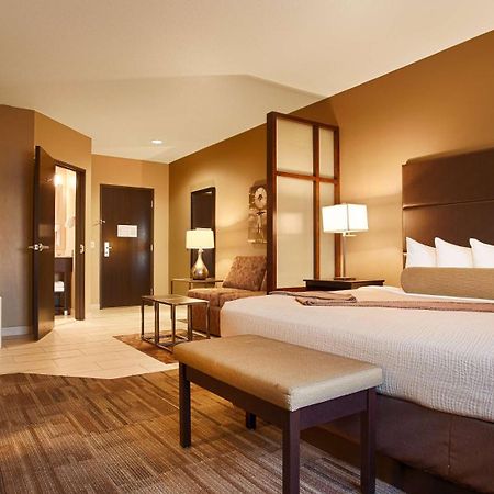 Best Western Plus Night Watchman Inn & Suites Greensburg Kamer foto